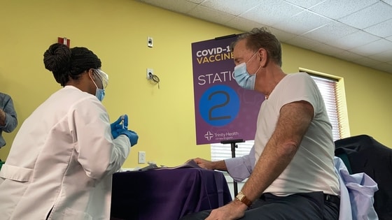 Governor Lamont being vaccinated