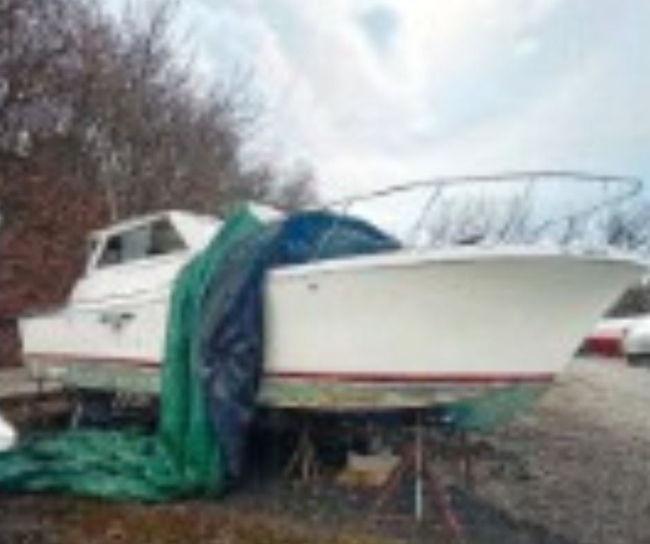 31', New Jersey Boatworks 31 Convertible Sedan