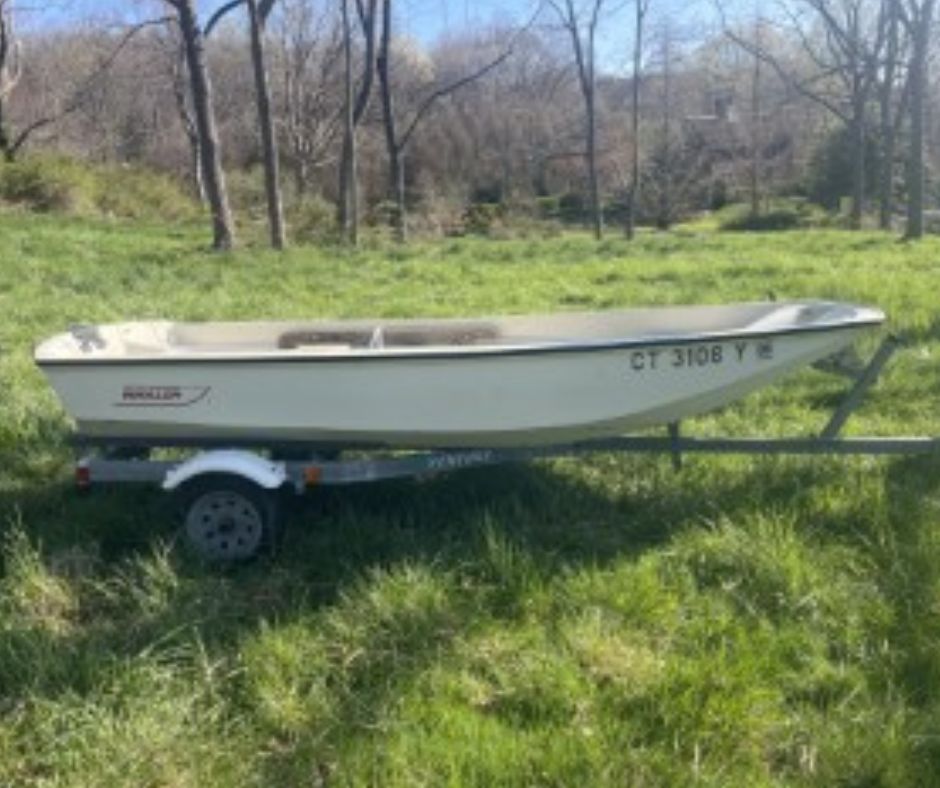 13', Boston Whaler