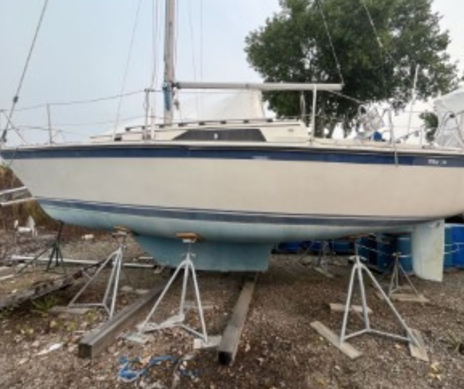 28', O’Day Sailboat