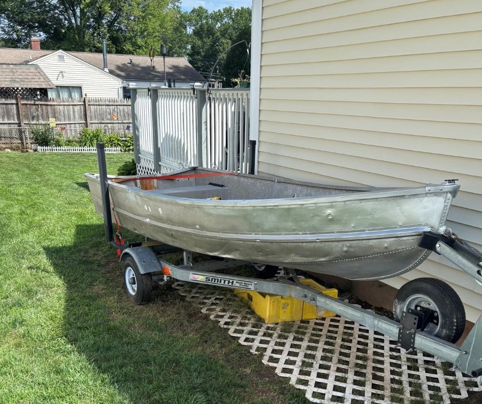 12', Rowboat