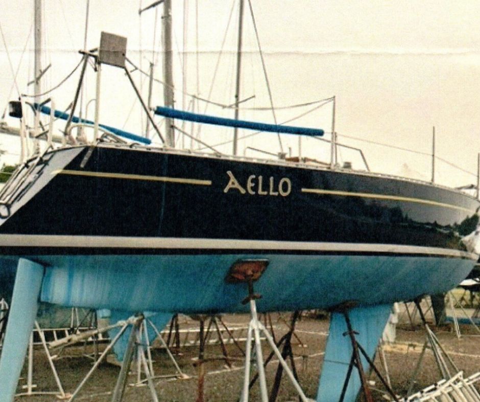 32'5", Bianca Yacht