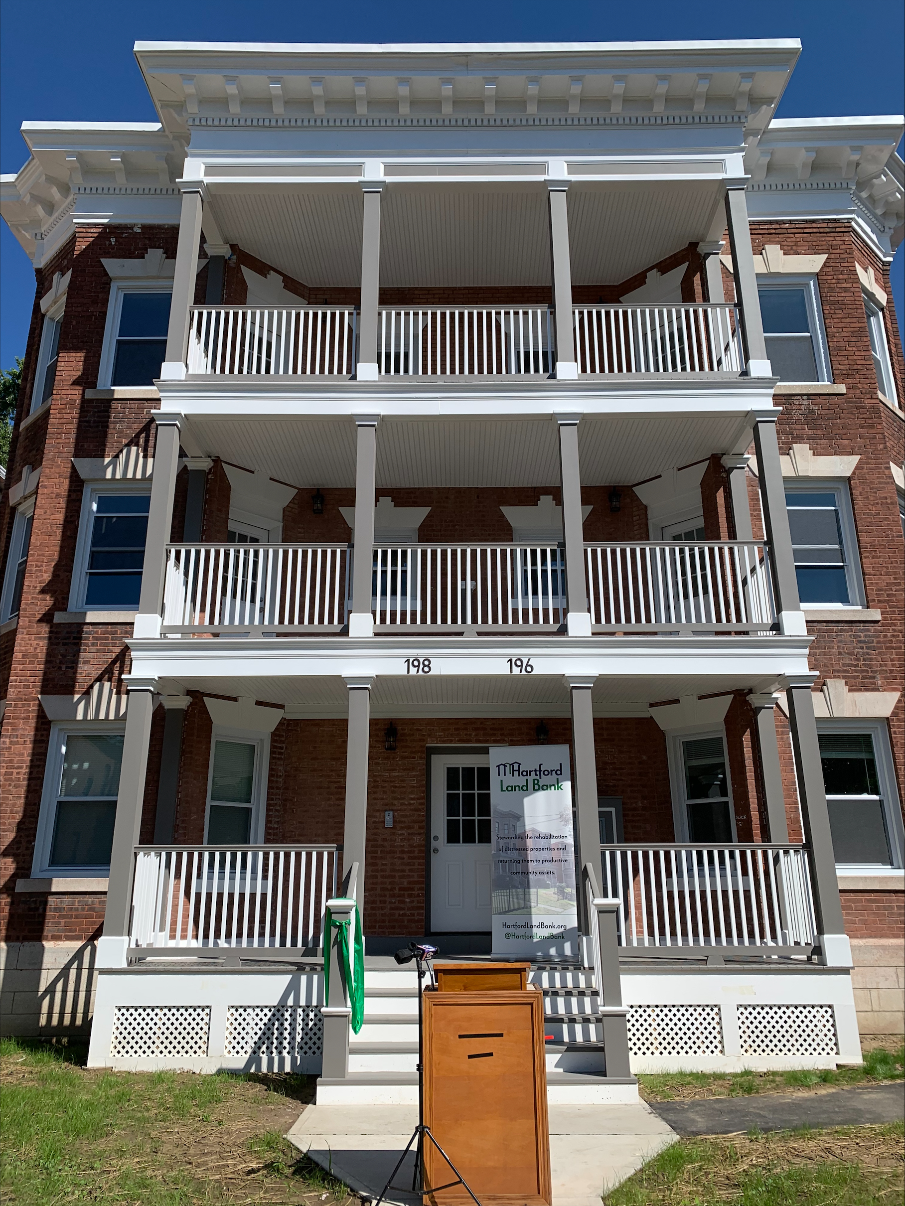 196 Homestead Ave after