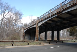 Lake Avenue bridge over the Merritt Parkway in Greenwich - Before Picture 1