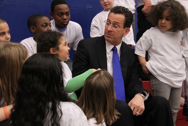 Governor Malloy speaks with children in Middletown at the launch of the Connecticut No Kid Hungry Campaign to help end childhood hunger. (March 23, 2011)