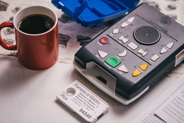 Audio Book Player with Cassette in Spanish