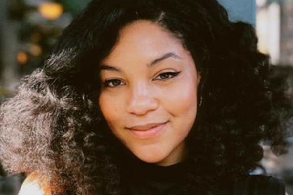 Professional photos of Victoria Houed