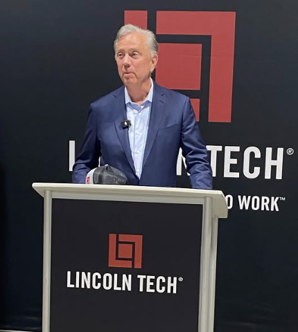Governor Lamont Announces Certified Apprenticeship Courses with Lincoln Tech 