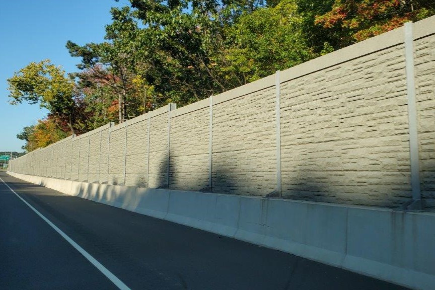 I-84 sound barrier
