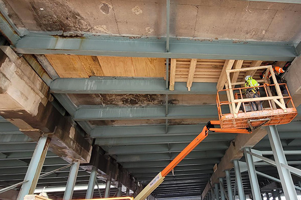 February 2025: Lagging being installed in advance of bridge demolition.