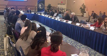 Governor Lamont and Lieutenant Governor Bysiewicz hold meeting with transition team