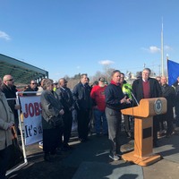 Governor Lamont speaking at I95 construction project
