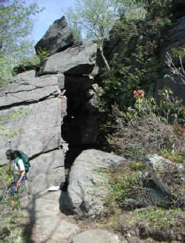 Photograph of Monson Gneiss where the Chimney Trail goes through a rock fall cave.