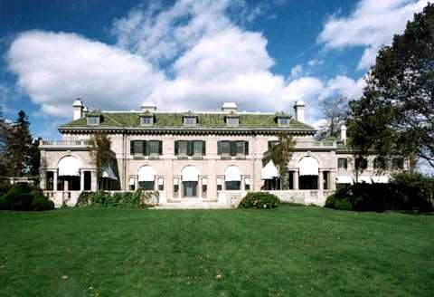 Eolia Mansion at Harkness Memorial State Park