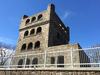 Sleeping Giant State Park   Sleeping Giant Castle 