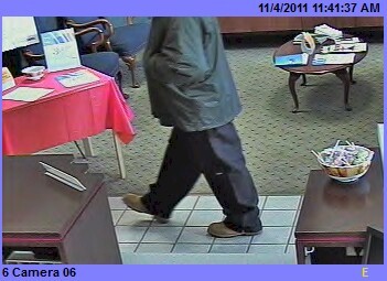 Photo of robbery suspect