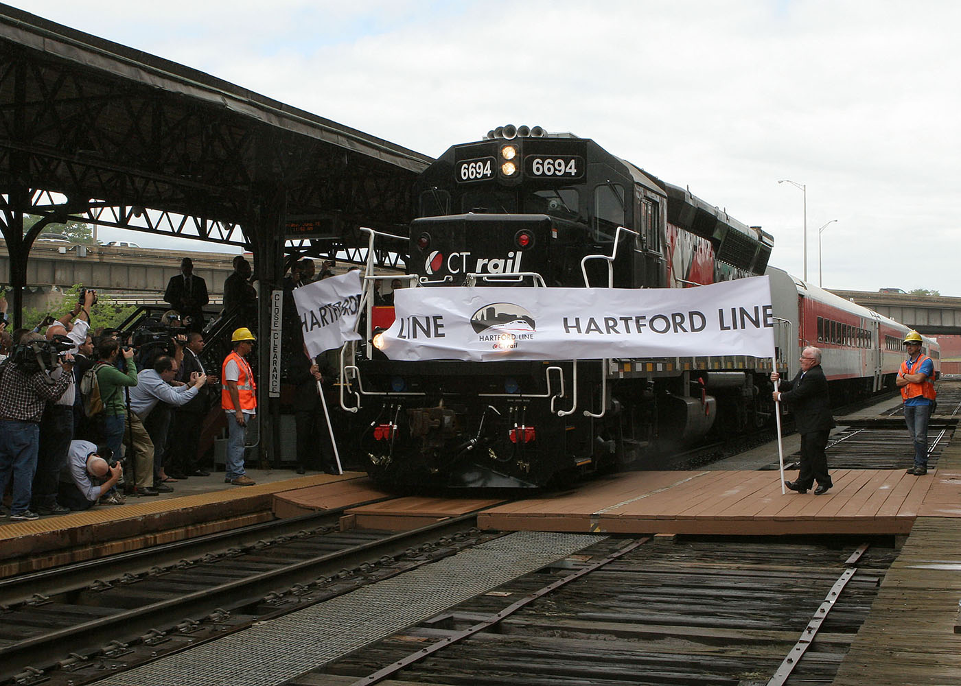 Hartford Line Opening Breaking Banner
