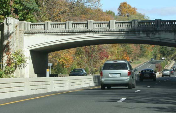 Merritt Parkway Concrete Barrier Curb