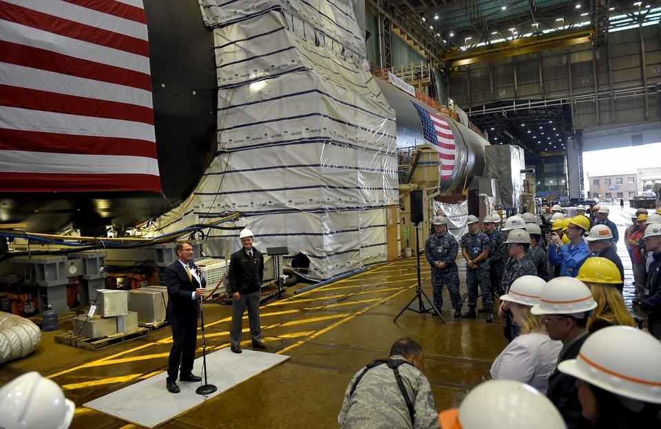 Secretaary of Defense Ashton B. Carter addresses workers and naval personnel as he tours General Dynamics EB.