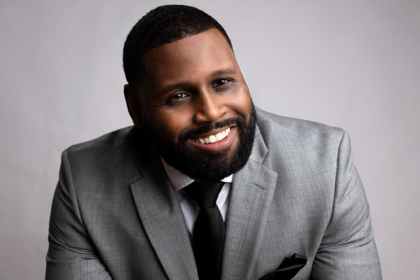 Image of DeVaughn Ward